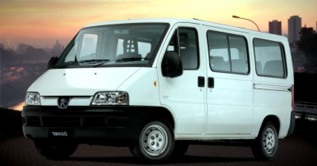 Cotação de seguro Boxer Van 2.3 16 Lugares