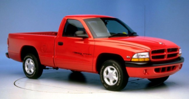 Cotação de seguro Dakota Sport 3.9 V6 CS
