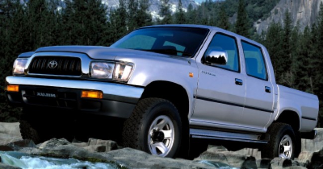 valor do seguro Hilux SRV 3.0 Turbo 4x4 CD 2002