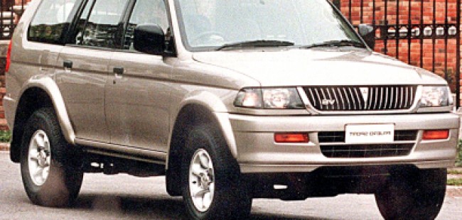 Cotação de seguro Pajero Sport 3.0 V6 4x2 AT