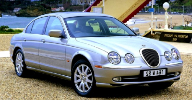 Cotação de seguro S-Type 3.0 V6